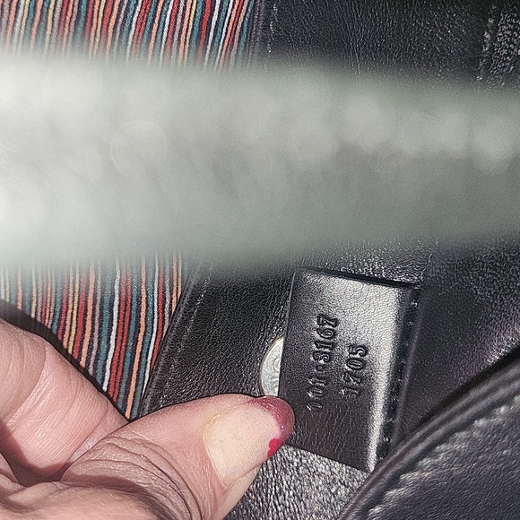 Vintage Gucci Black Leather Shoulder Bag - Picture 12 of 14